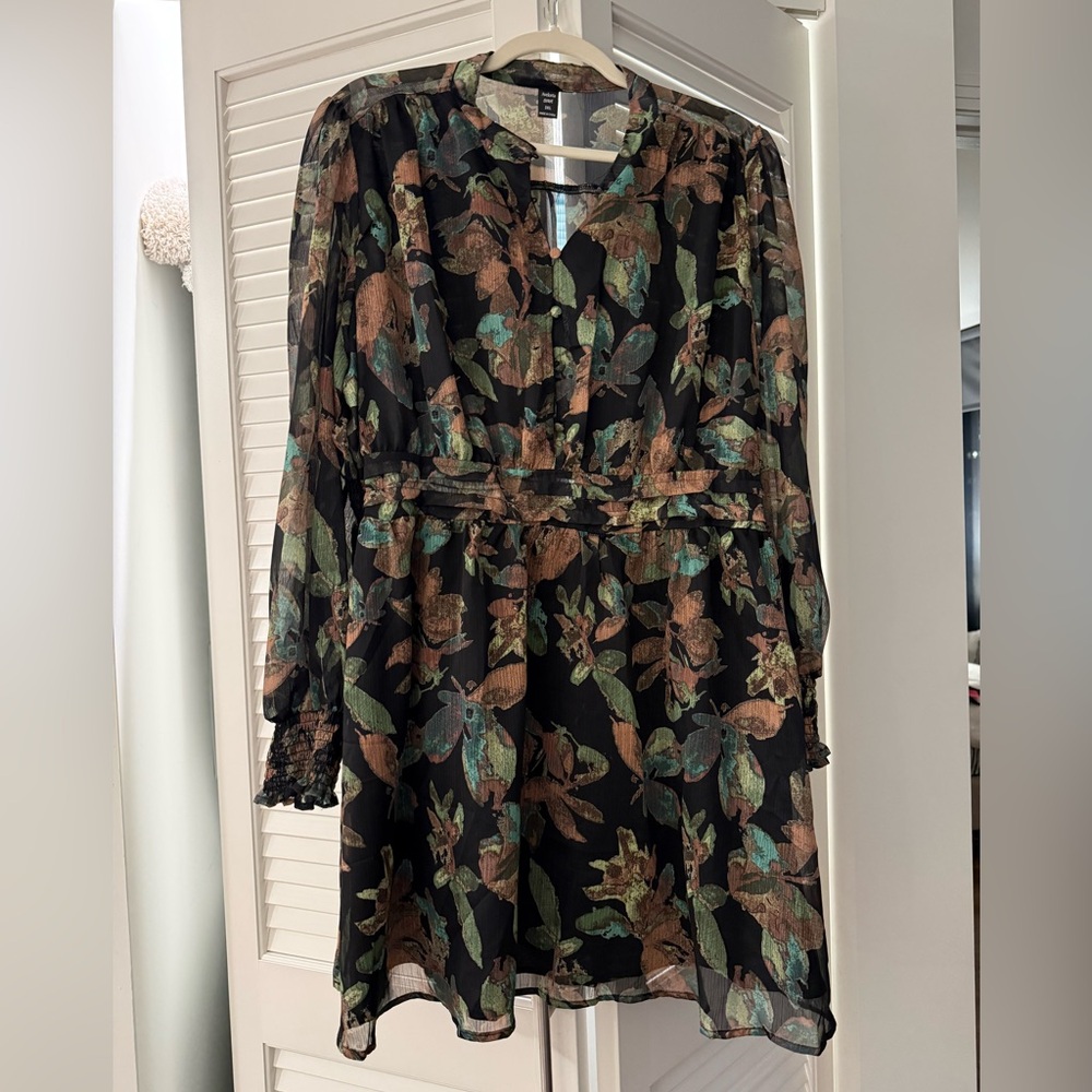 Black Floral Button-Front Dress